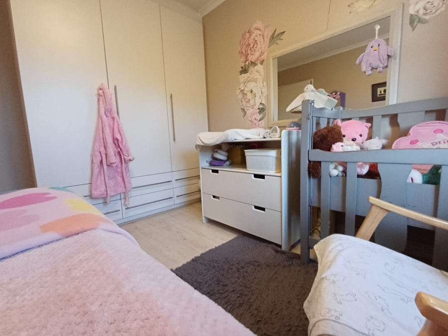 2 Bedroom Property for Sale in Protea Heights Western Cape